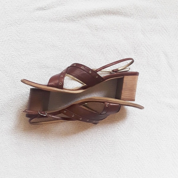 SOLD! Natualizer Leather Block Heel Sandals, Italy - Picture 4 of 8